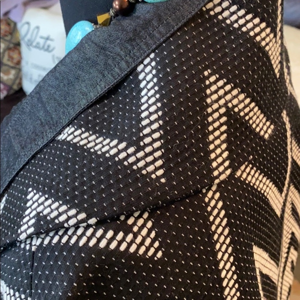 The Top Layer Beautiful Zigzag Jacket! - image 6